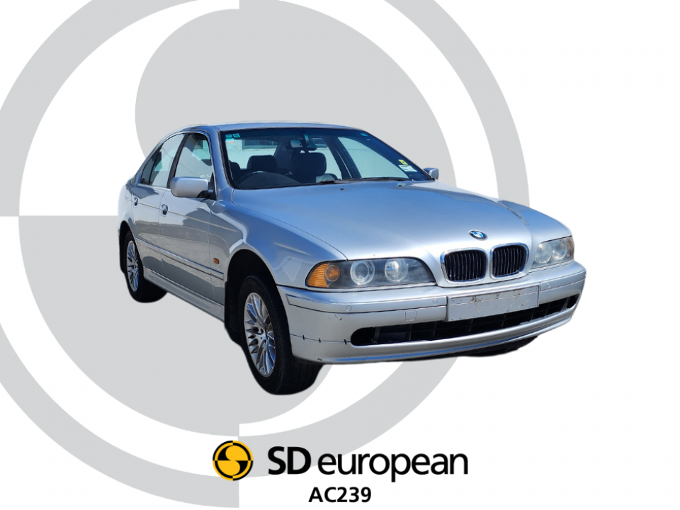 2001 BMW 525I