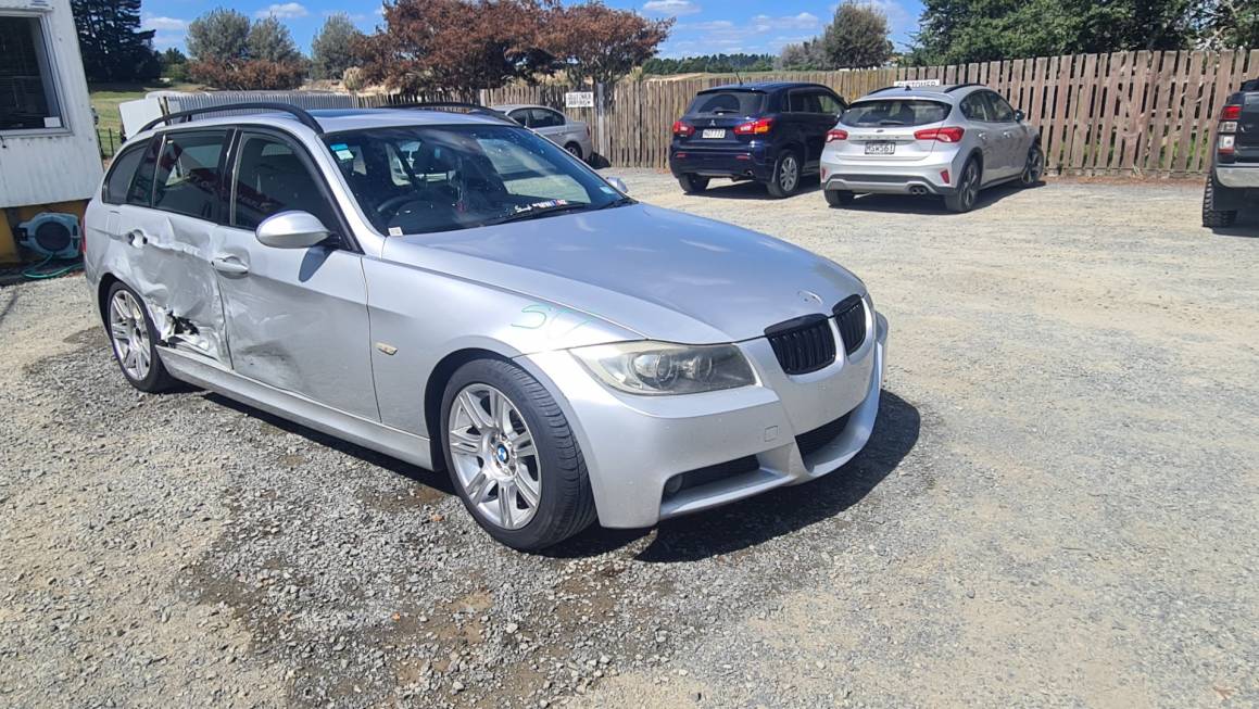 2007 BMW 320i