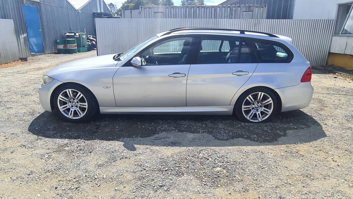 2007 BMW 320i