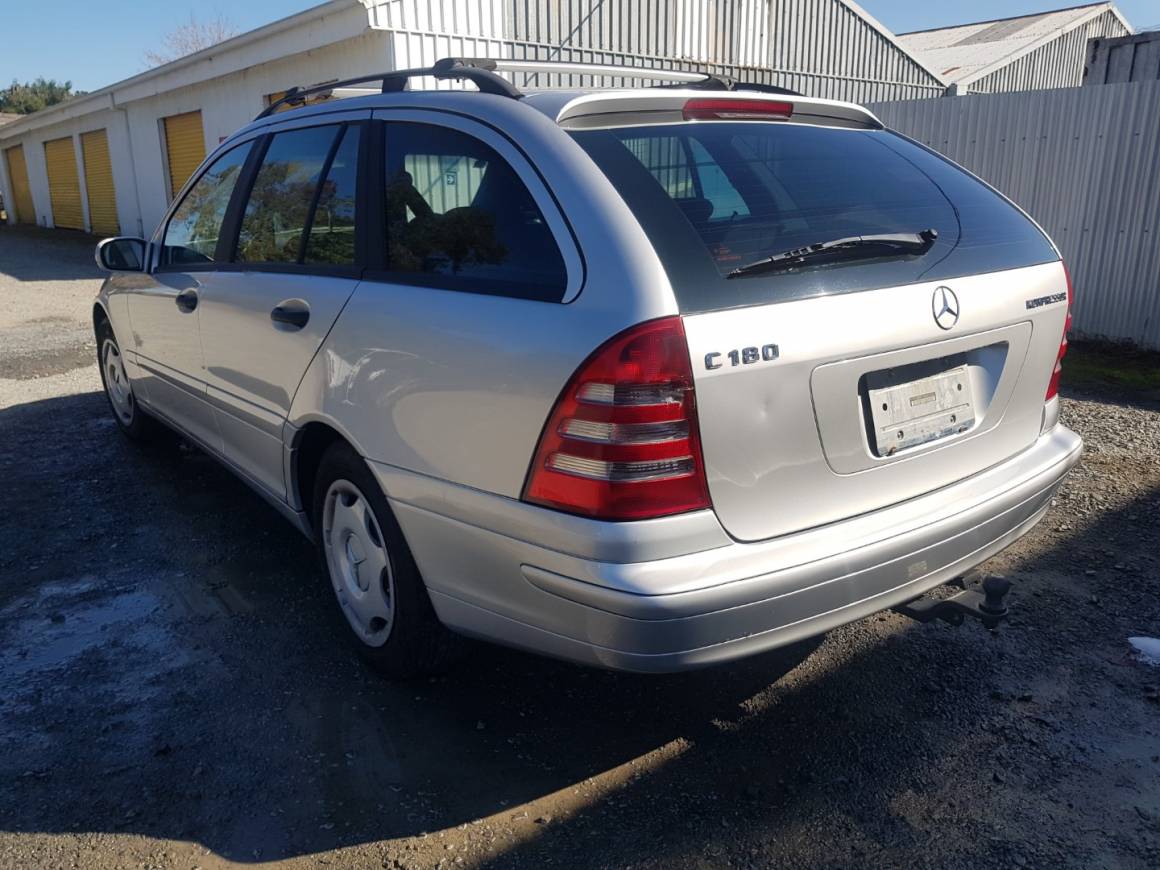 2003 Mercedes Benz C180