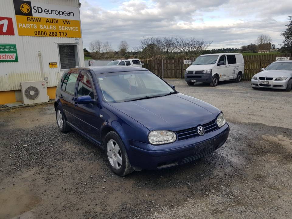 2002 Volkswagen Golf