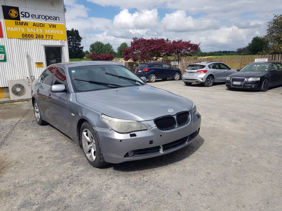 2005 BMW 530i