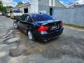 2010 BMW  320i