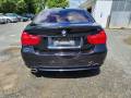 2010 BMW  320i