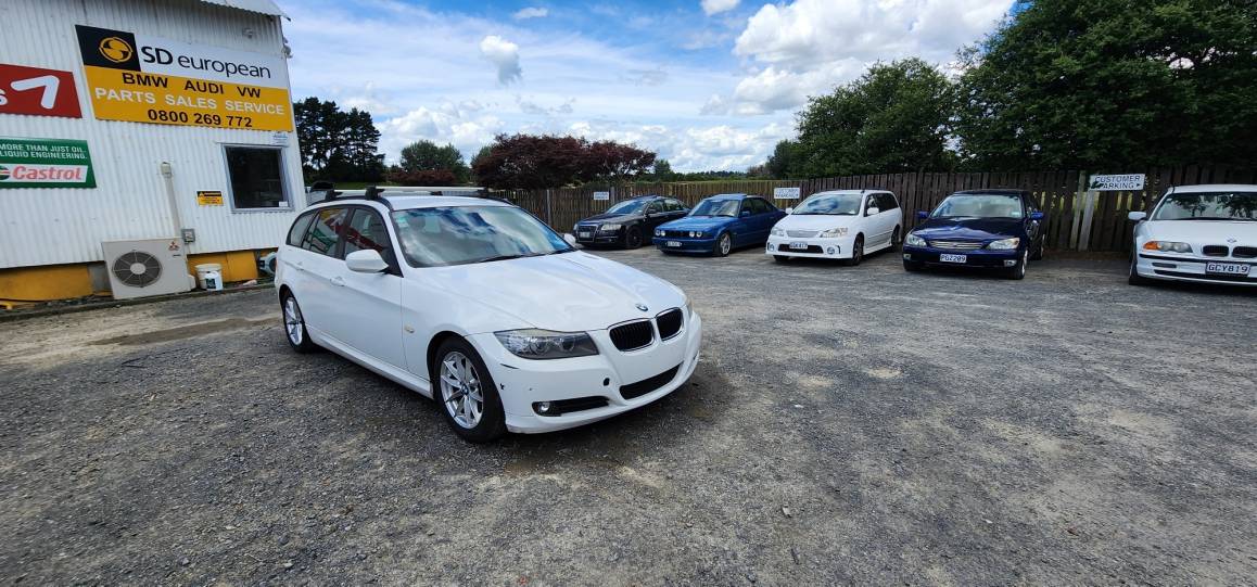 2011 BMW 320i