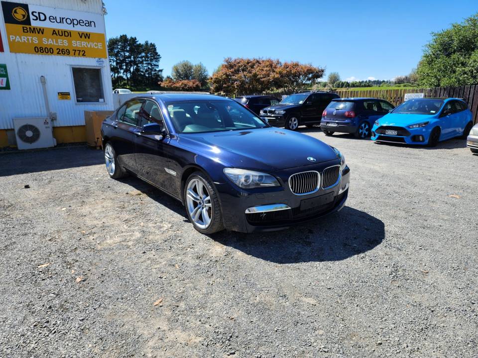 2009 BMW 740D