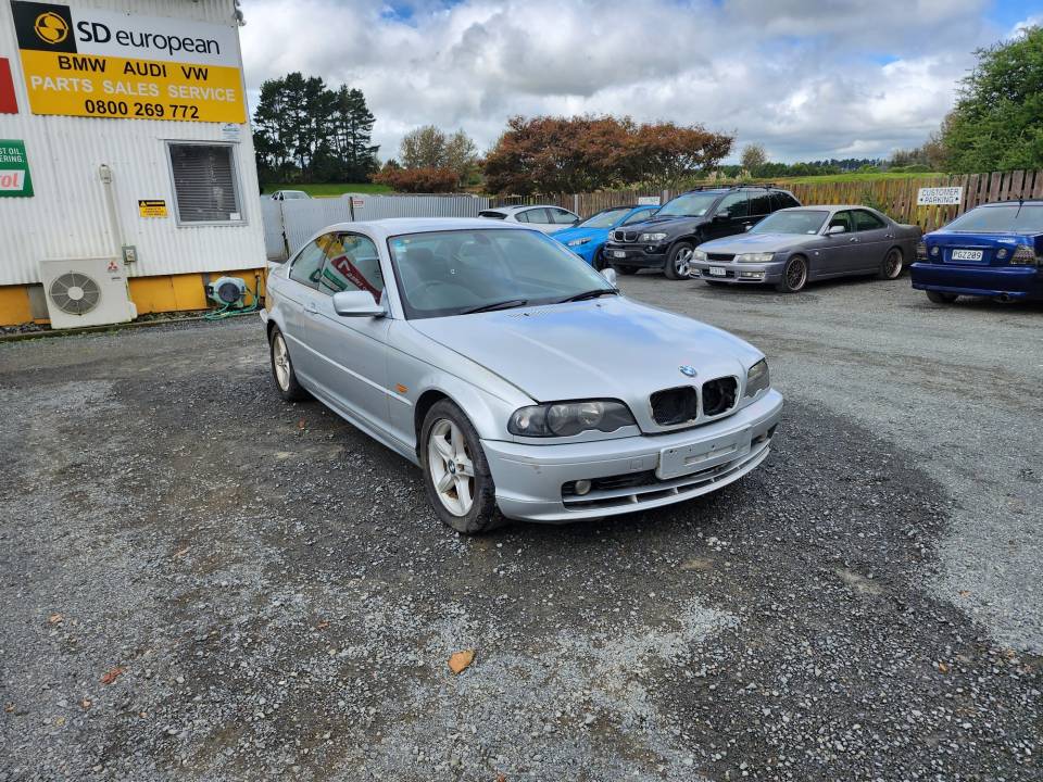 1999 BMW 323CI