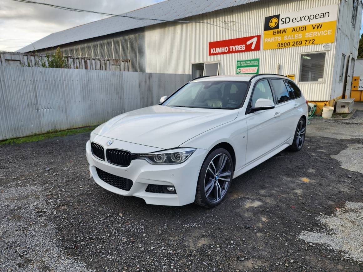 2015 BMW 320D XDR