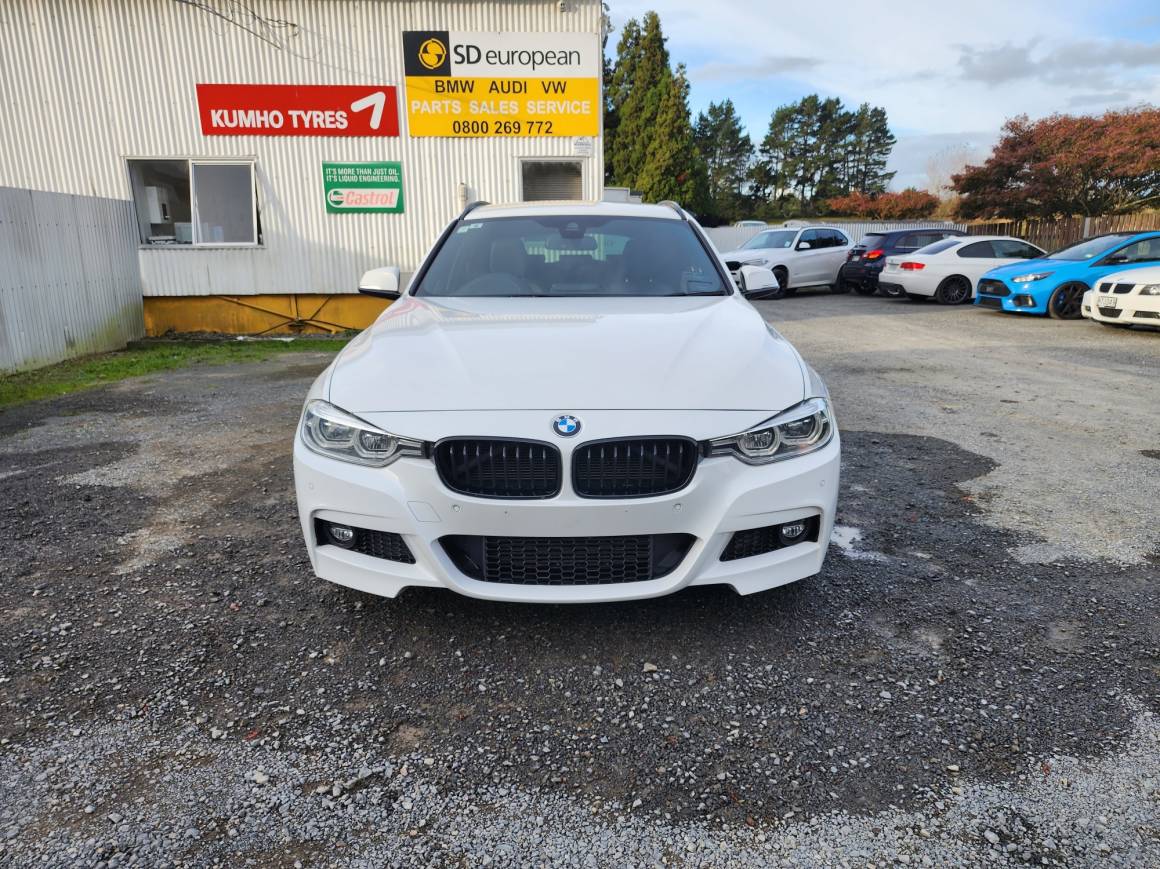 2015 BMW 320D XDR