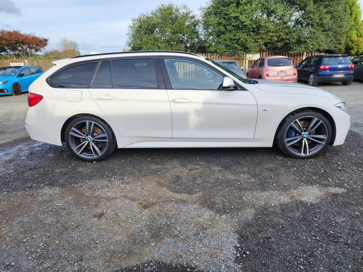 2015 BMW 320D XDR