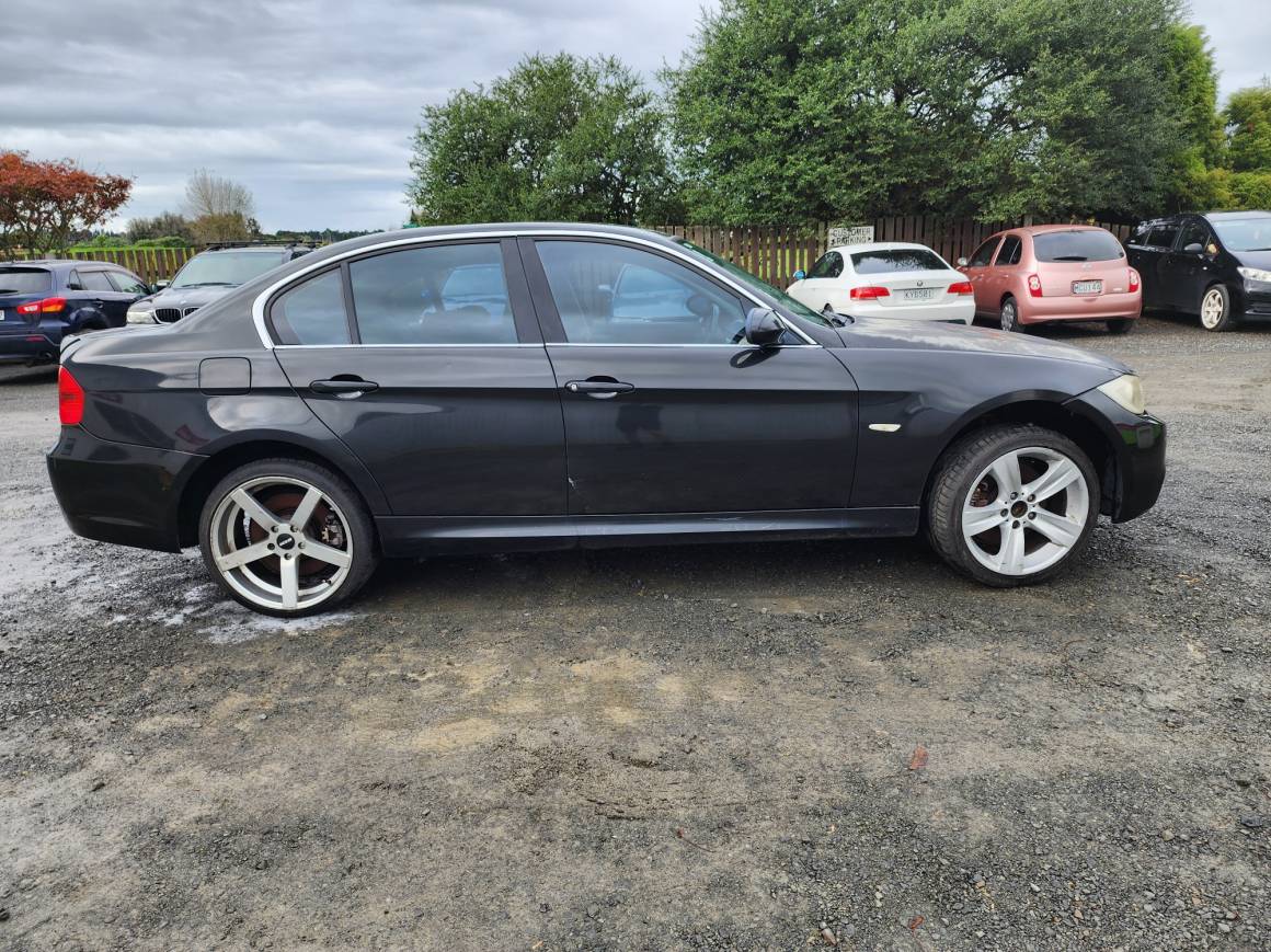 2006 BMW 330D