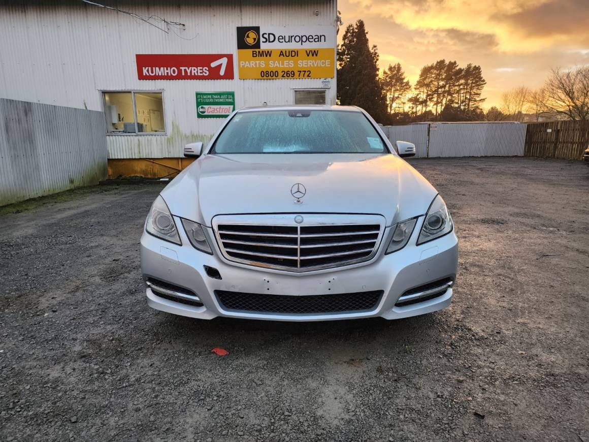 2010 Mercedes-Benz E350