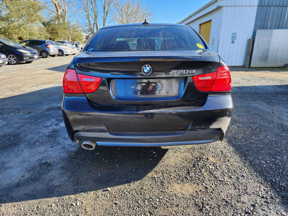 2011 BMW 320d