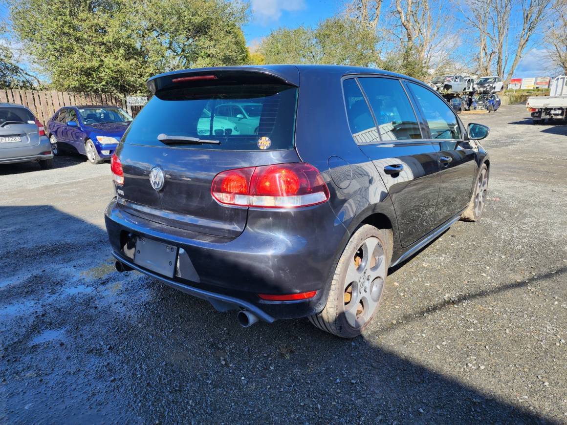 2010 Volkswagen Golf