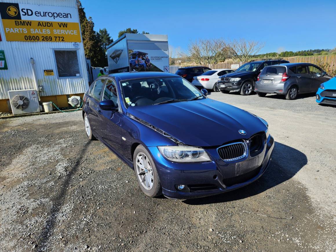 2010 BMW 320i