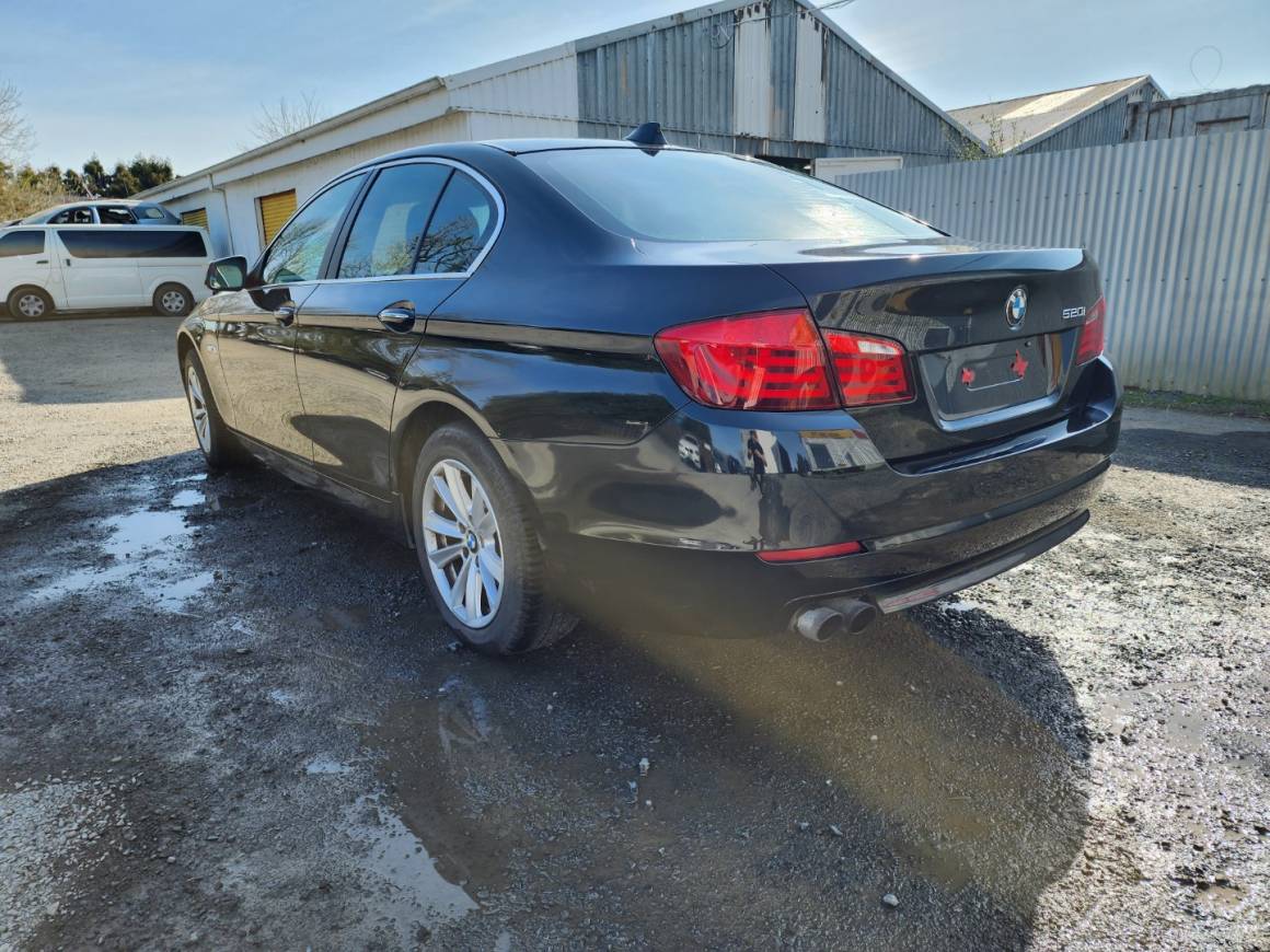 2011 BMW 520i