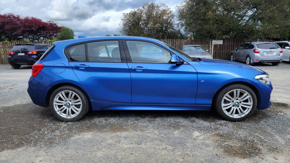 2015 BMW 120i