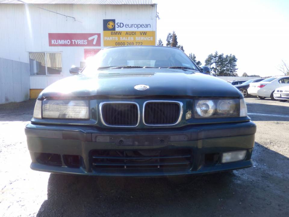 1996 BMW 318i