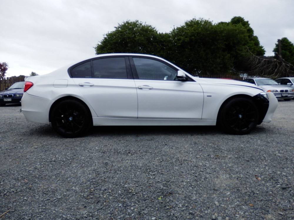 2013 BMW 320i