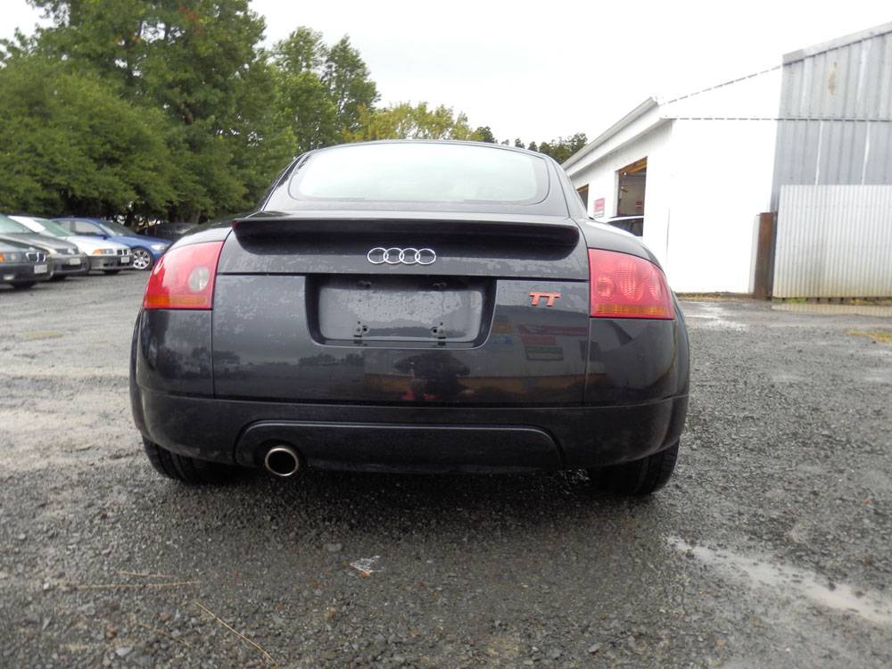 2004 Audi TT