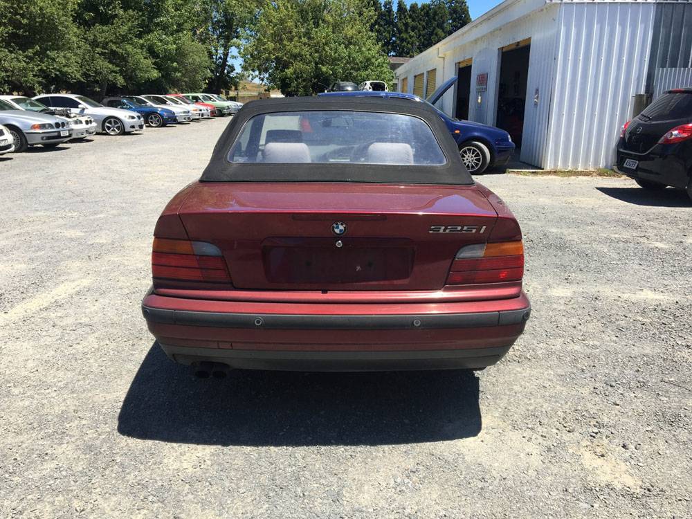 1994 BMW 325i