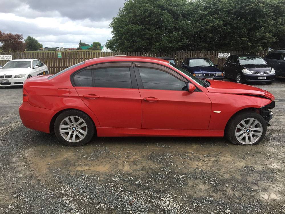 2006 BMW 320i