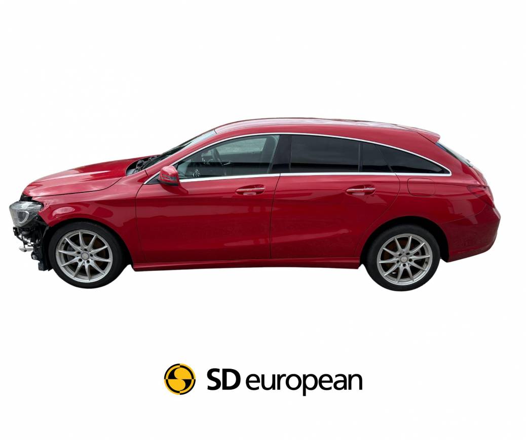 2015 Mercedes-Benz CLA180