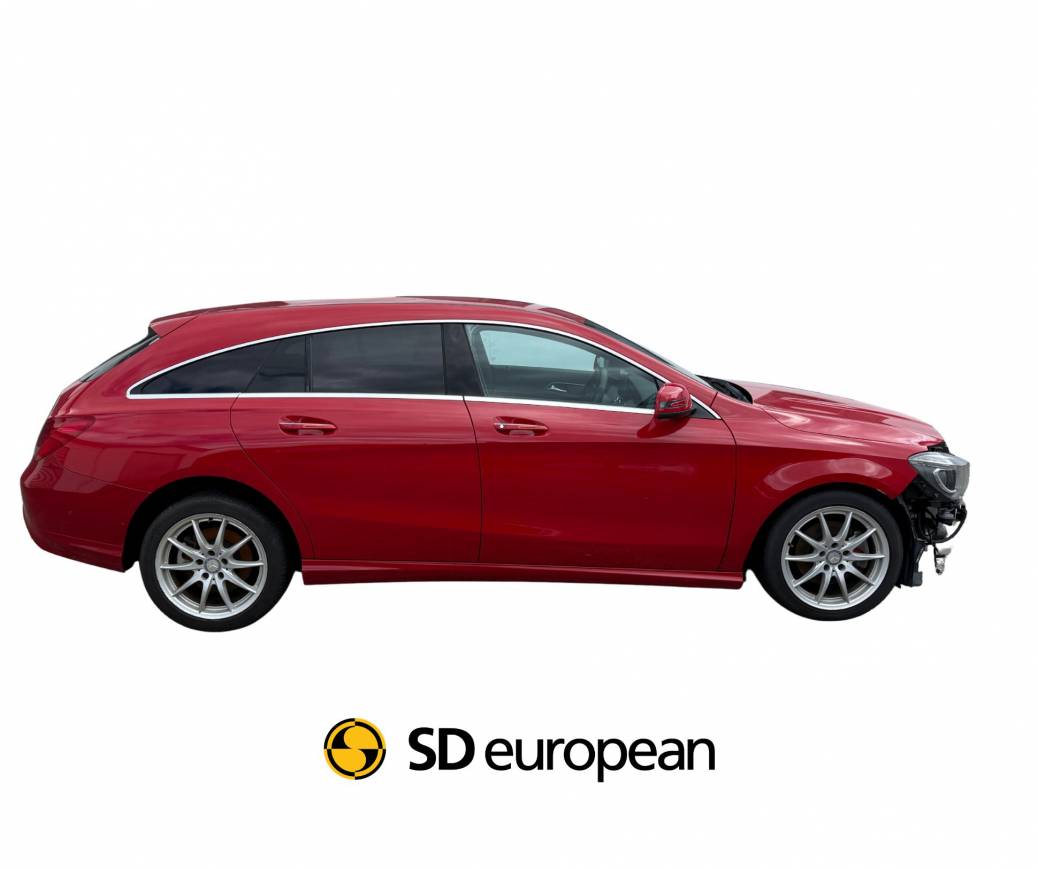 2015 Mercedes-Benz CLA180