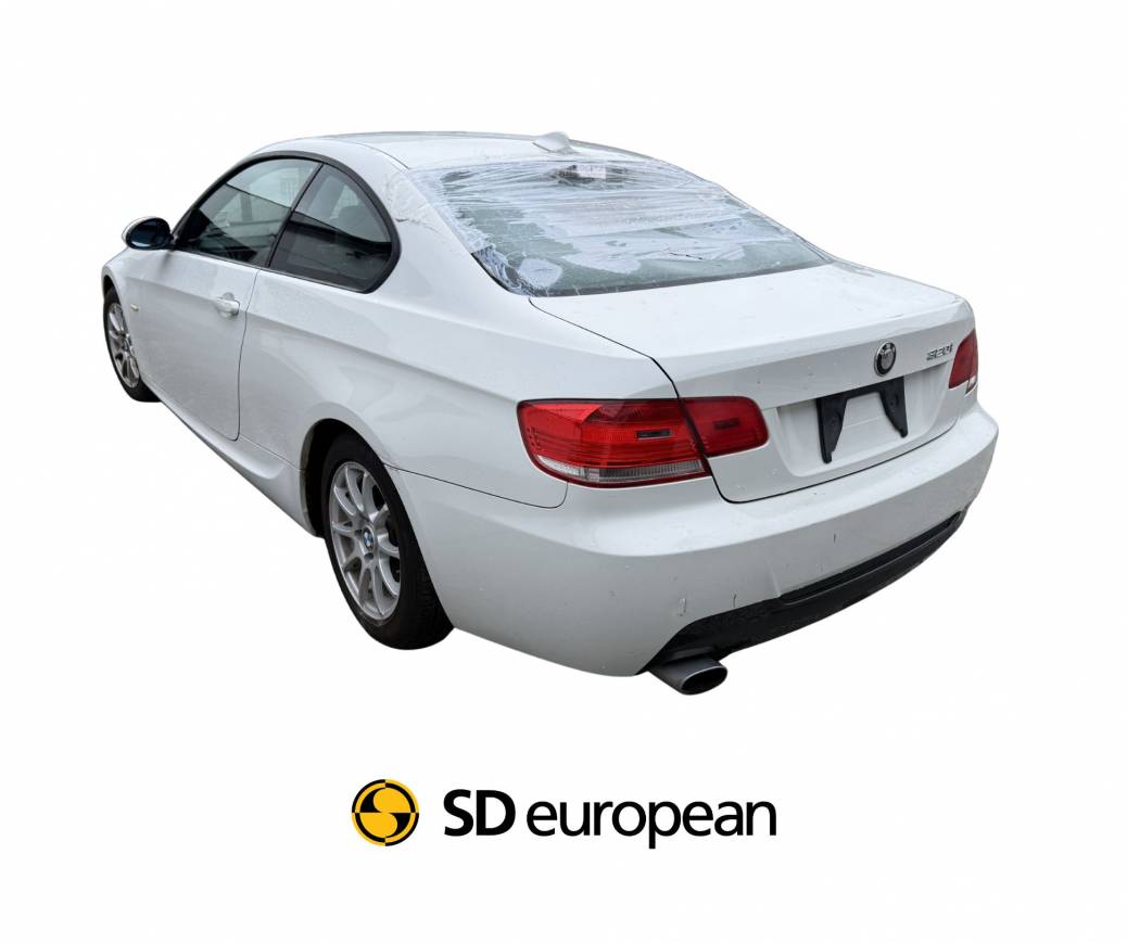 2009 BMW 320i