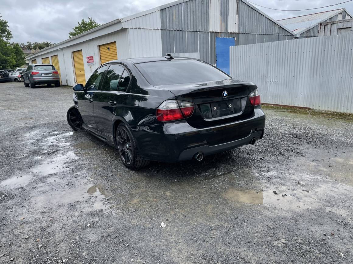 2006 BMW 335i