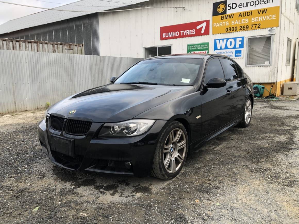 2006 BMW 330i