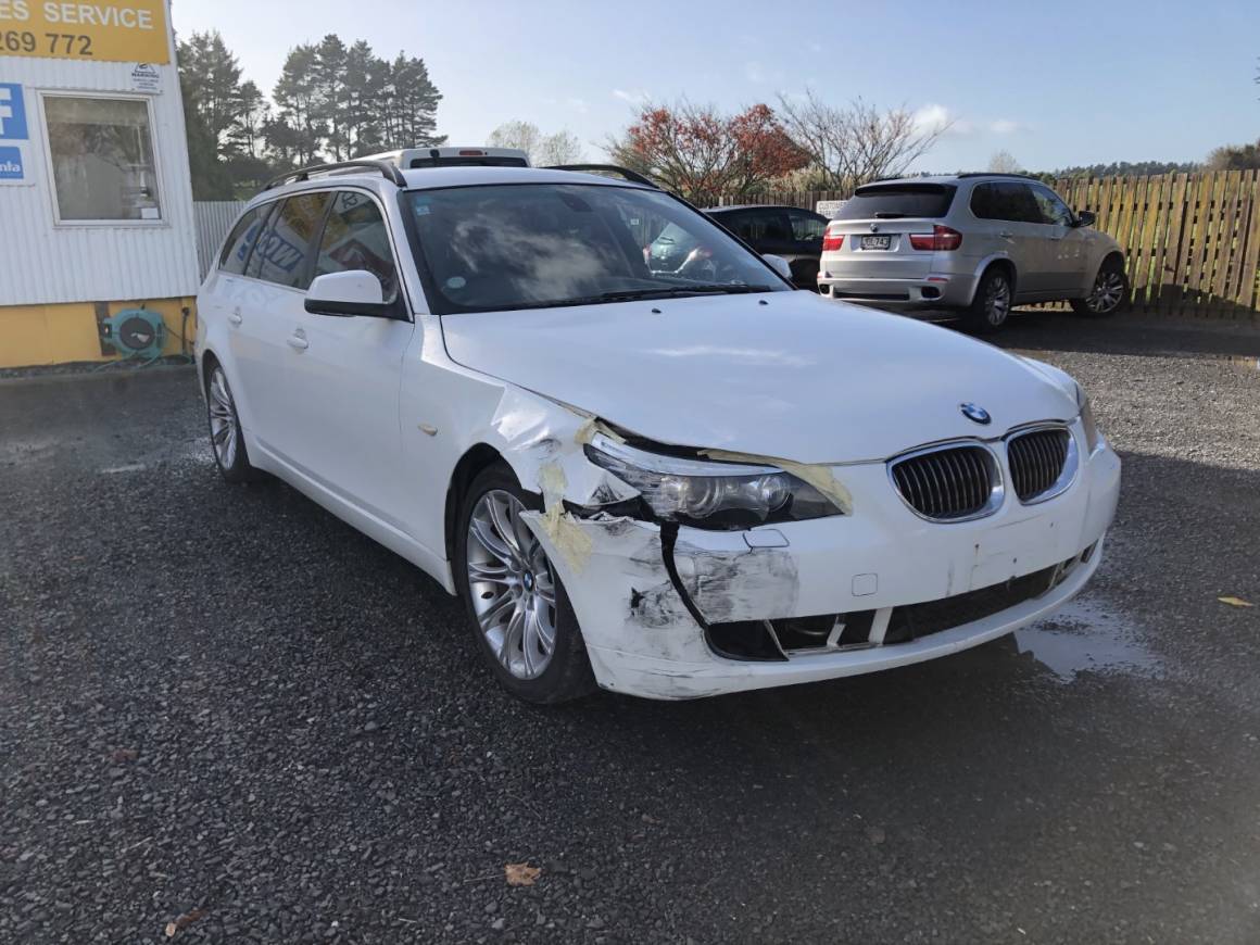 2010 BMW 525i