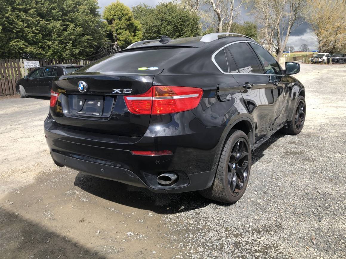 2011 BMW X6