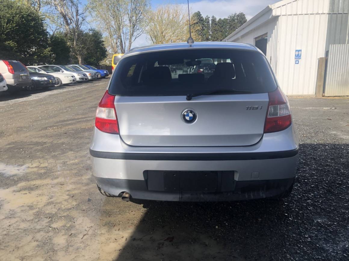 2005 BMW 118i