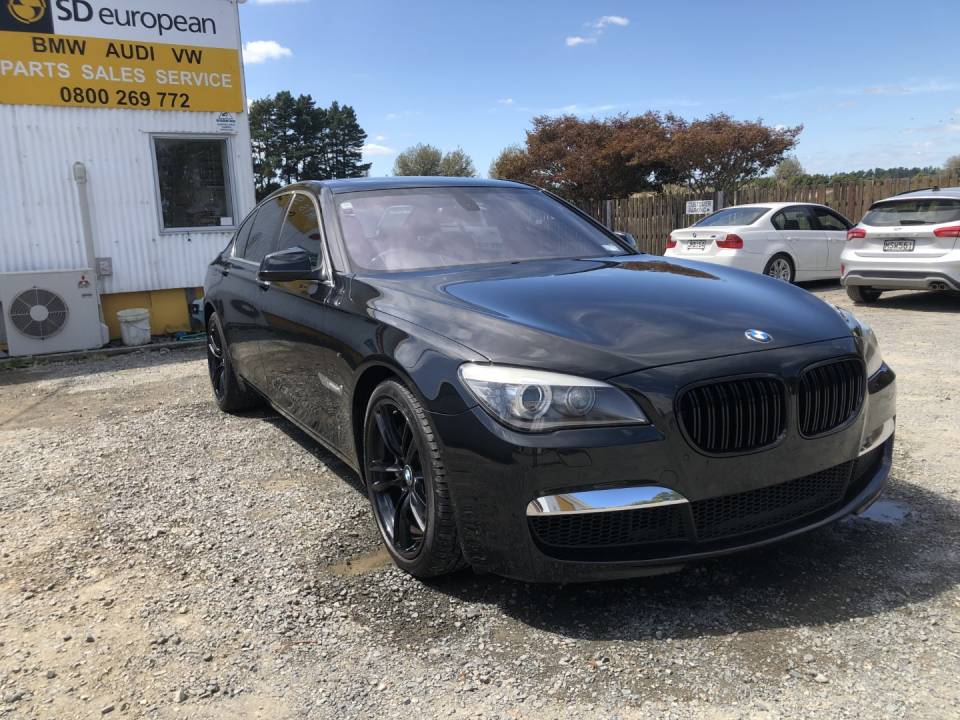 2009 BMW 750i