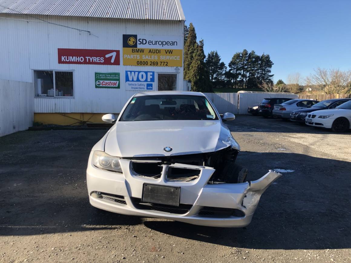 2007 BMW 320i