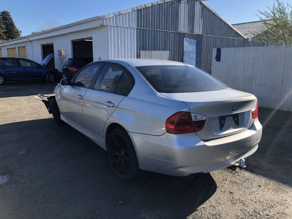 2007 BMW 320i