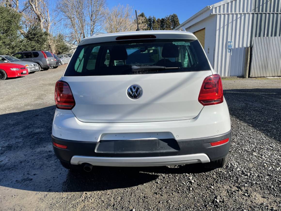 2015 VW Polo