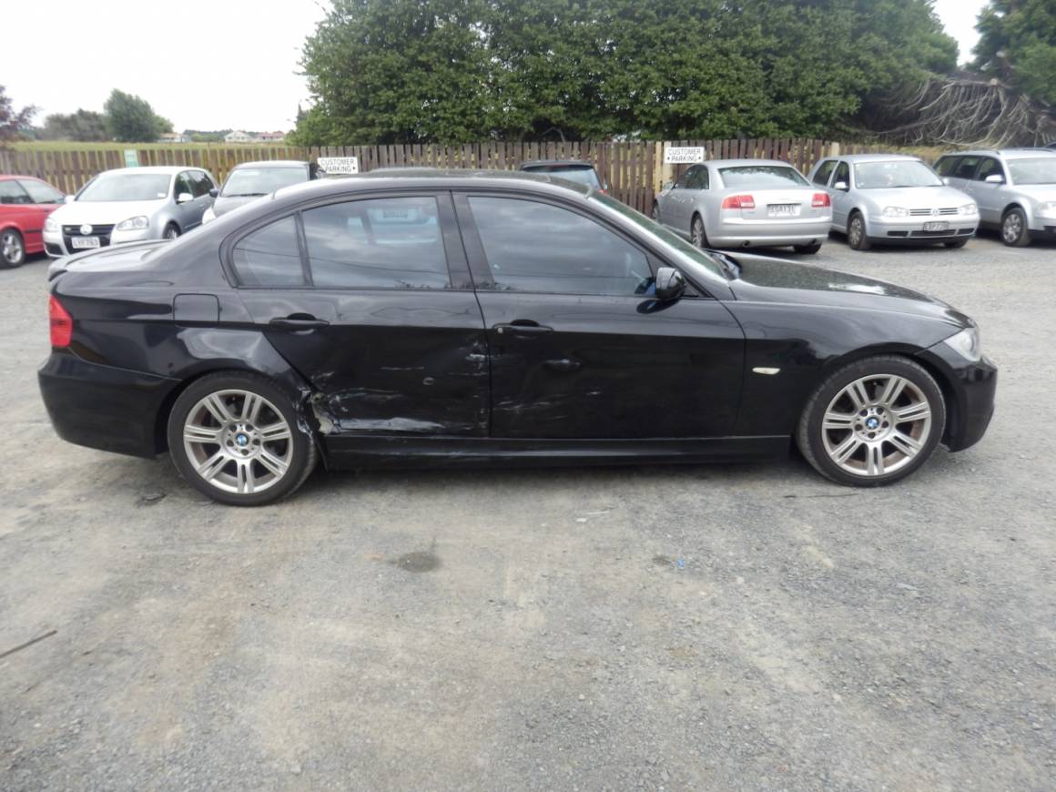 2007 BMW 323i