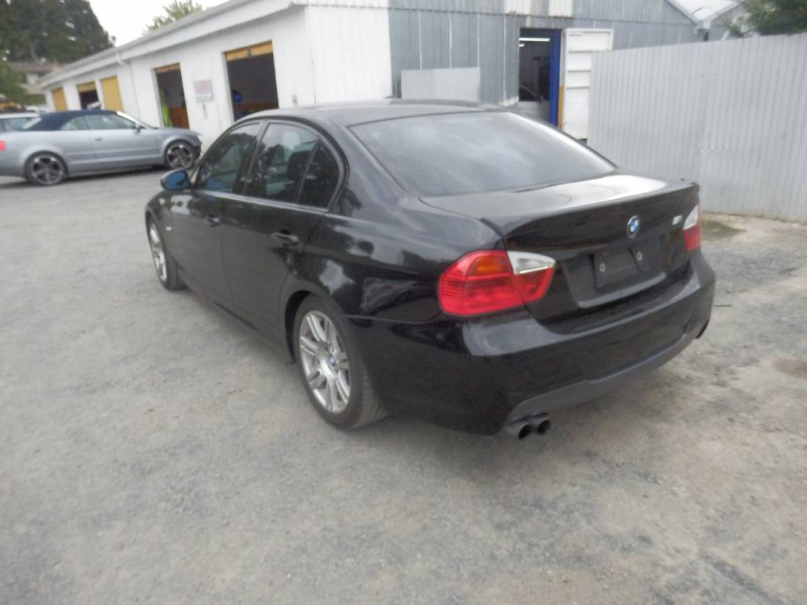 2007 BMW 323i