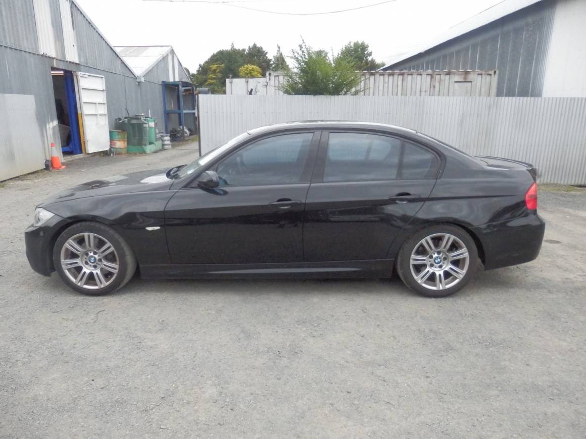 2007 BMW 323i