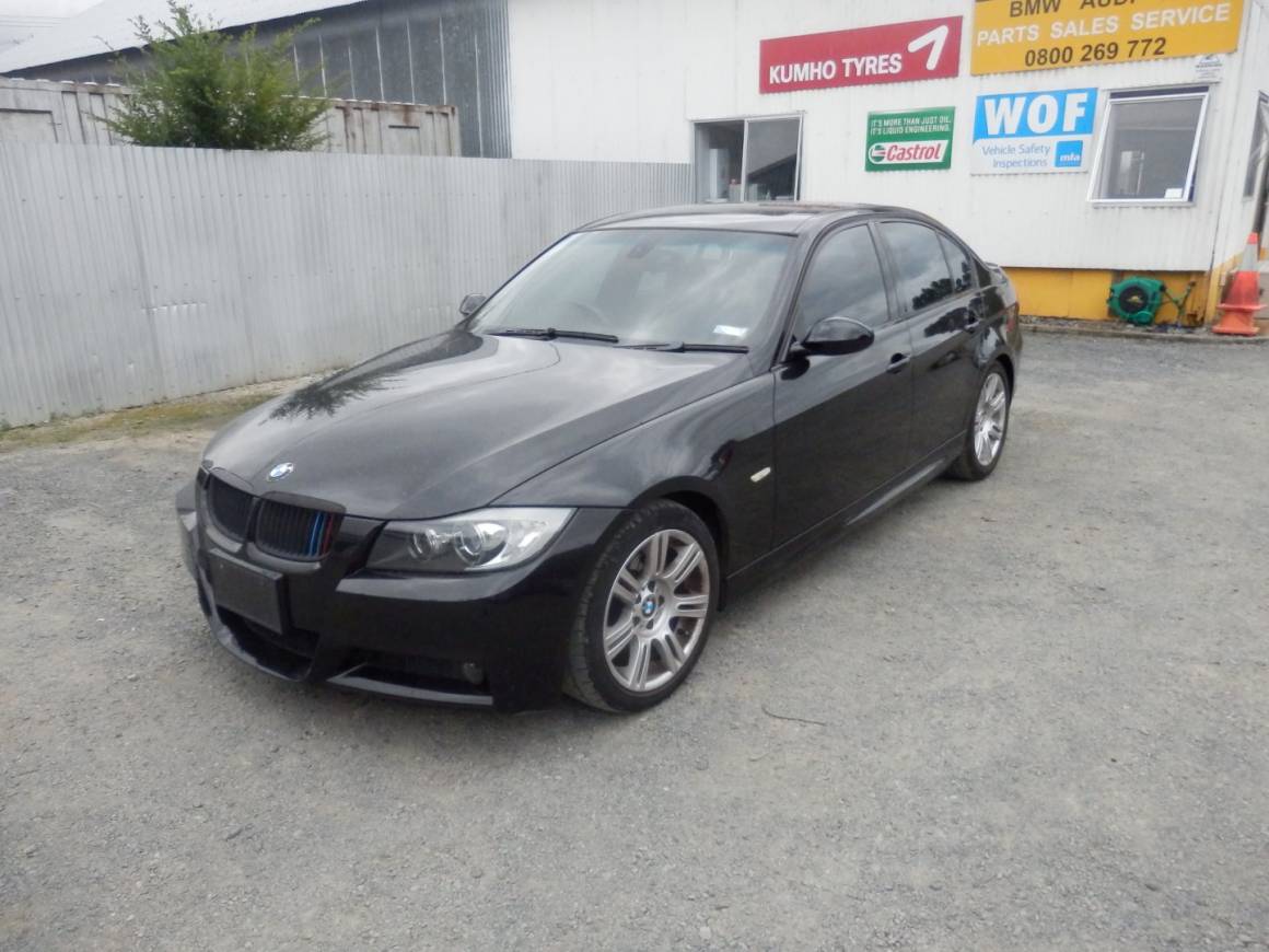 2007 BMW 323i