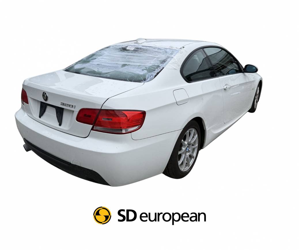 2009 BMW 320i